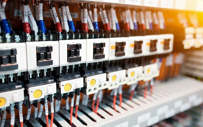 模组继电器在电路中起到什么作用